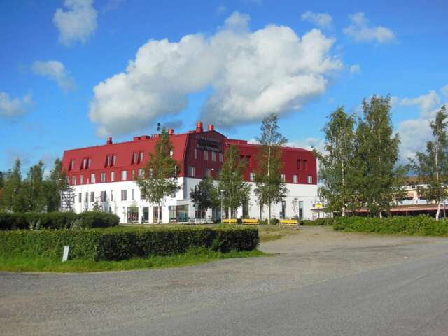 Отель Hotel Red & Green Närpiö-36